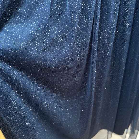 Semi formal navy dress - Picture 2 of 3